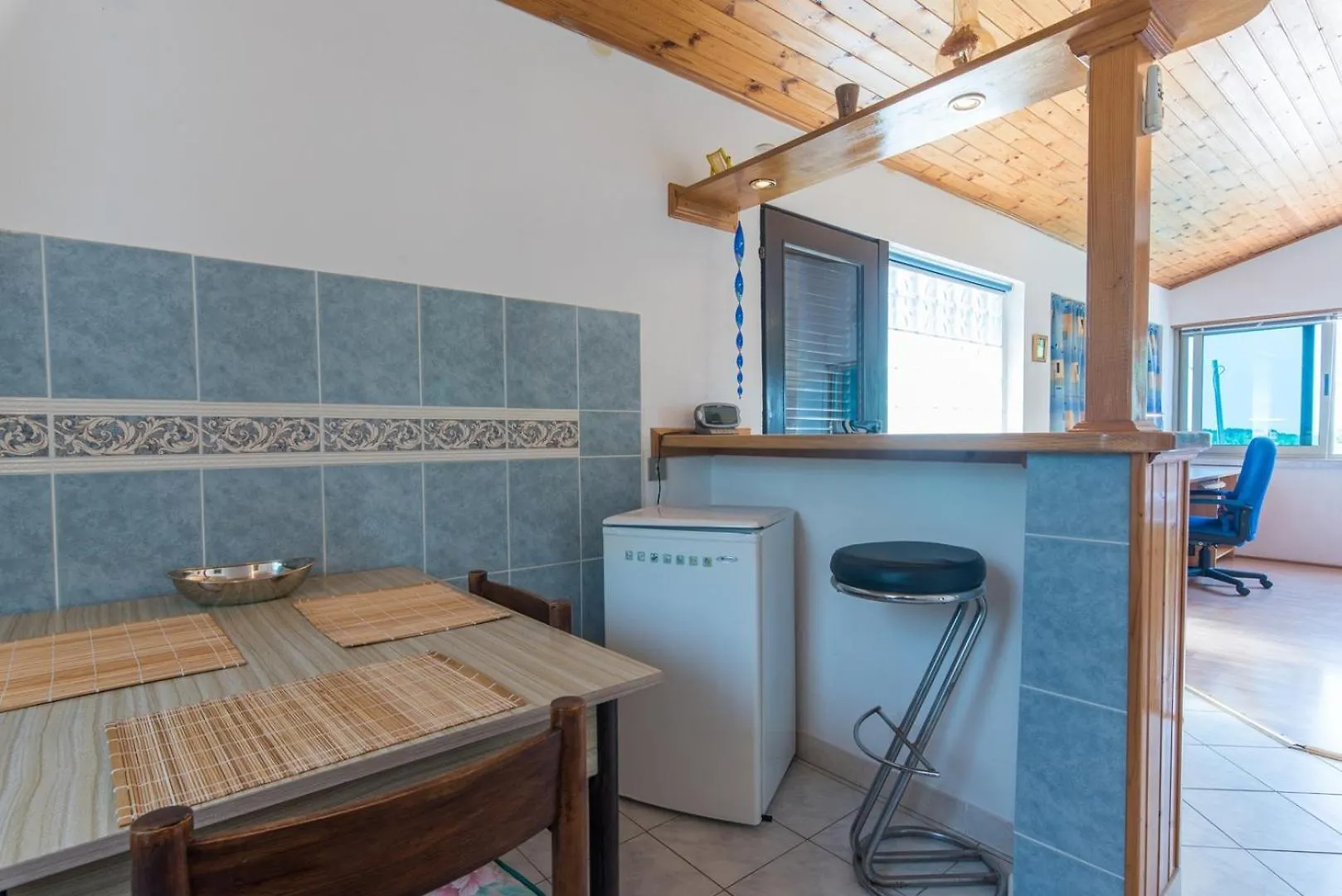 Guest house Apartments Kadum 25 Kadumi